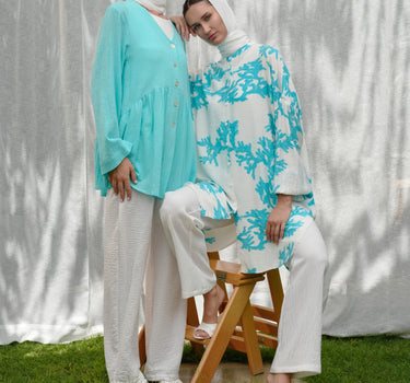 Loose Fit V-Neck Blouse