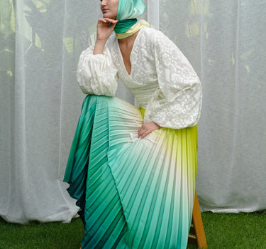 Ombre Pleated Maxi Skirt