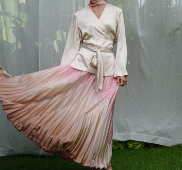 Ombre Pleated Maxi Skirt