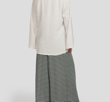 Geometric Wide-Leg Pants