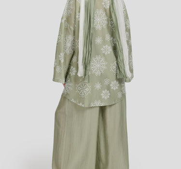Wide-leg Pants