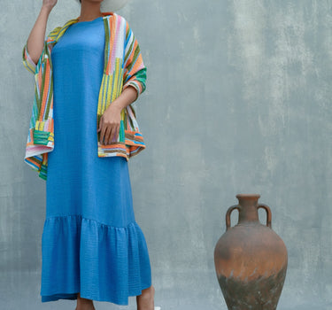 Décolleté Maxi Ruffled Dress